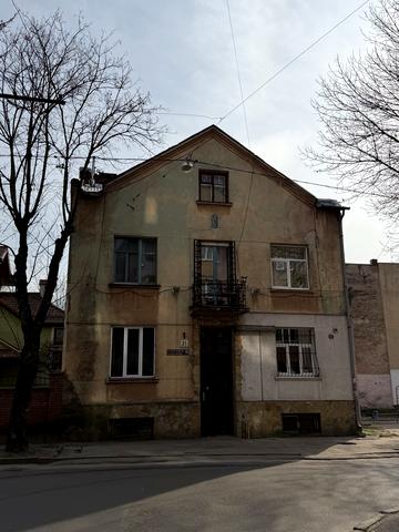 Братів Дужих вул. (Володимира Комарова), 21