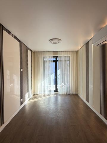 Українська вул., 1-Б/1