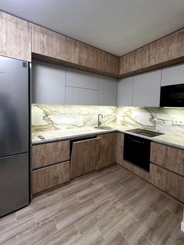 Європейського Союзу просп. (Правди), 53/46