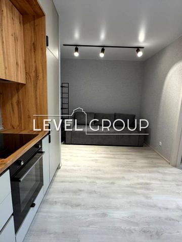 Івана Виговського вул. (Маршала Гречка), 42