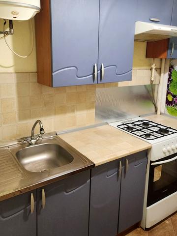 Полуничний пров., 25