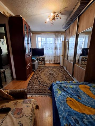 Петра Калнишевського просп. (Косіора), 27