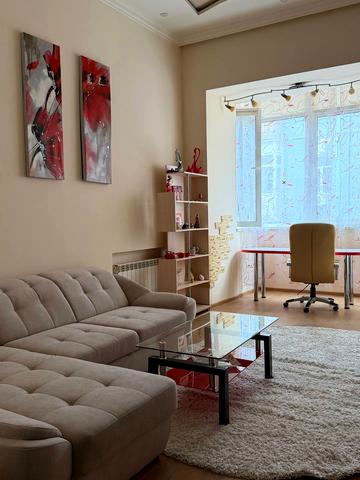 Саксаганського вул., 12-Б