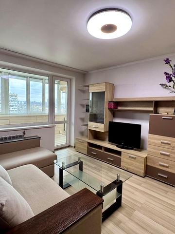 Слави бульв., 21