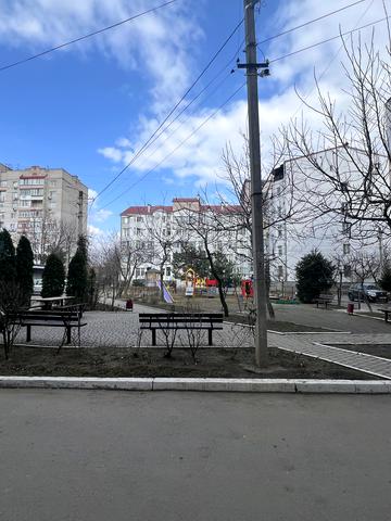 Родіона Скалецького вул., 38а