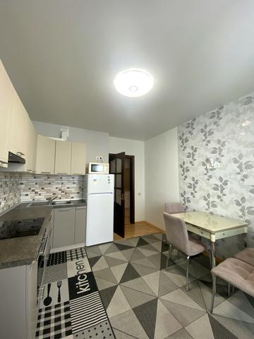 Володимира Івасюка просп. (Героїв Сталінграду), 43-В