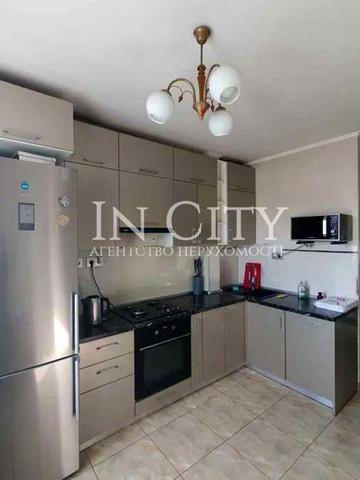 Свободи просп., 17-Б