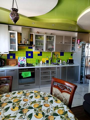 Каденюка вул. (Танкопія), 23