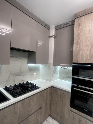 Роксоляни вул., 43б