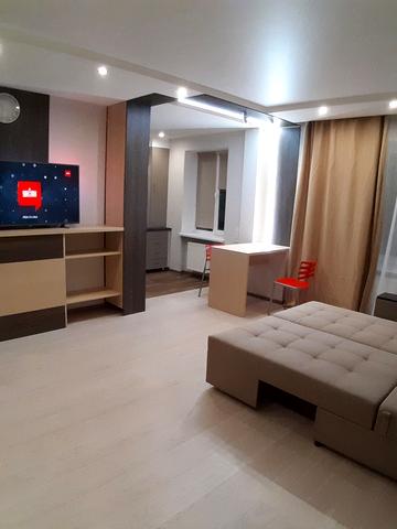 Госпітальна вул., 2