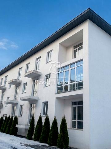 Центральна вул., (Будинок 2)