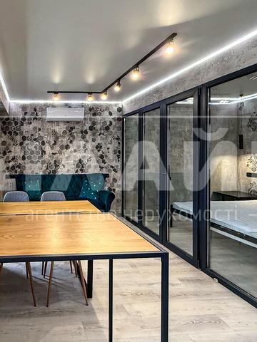 Дудикіна вул., 24