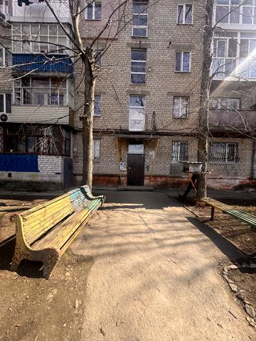 Садова вул., 15 