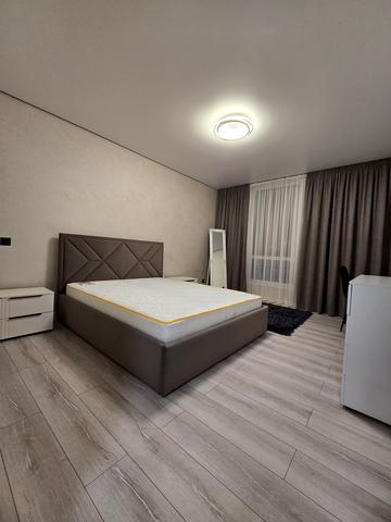 Євгена Коновальця вул., 37-А