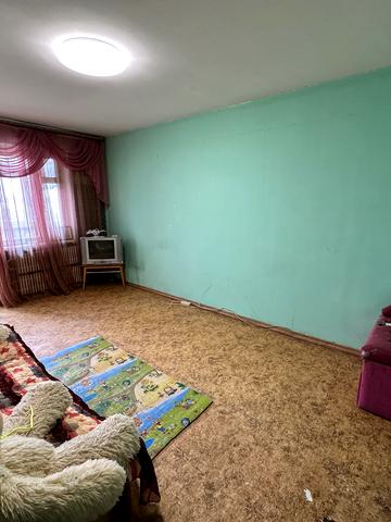 Лазурна вул., 10-Б