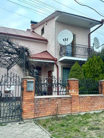Михайла Павлика вул.