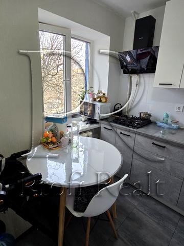 Академіка Шалімова вул. (Героїв Севастополя), 26