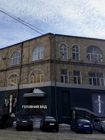 Різдвяна вул. (Енгельса), 23