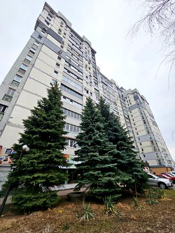 Пастерівська вул., 11