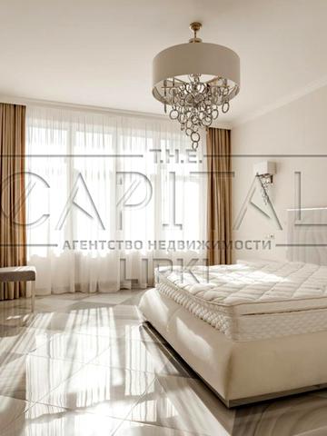 Андрія Верхогляда вул. (Михайла Драгомирова), 9