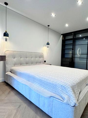 Княгині Ольги вул., 98а