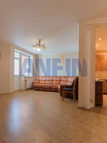 Сімї Стешенків вул. (Тимофія Строкача), 7