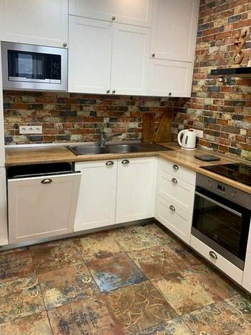 Ованеса Туманяна вул., 1-А