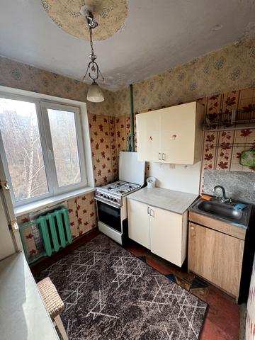 Машинобудівна вул., 25