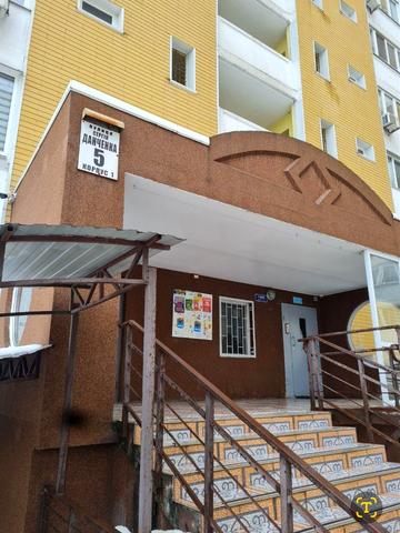 Сергія Данченка вул., 5