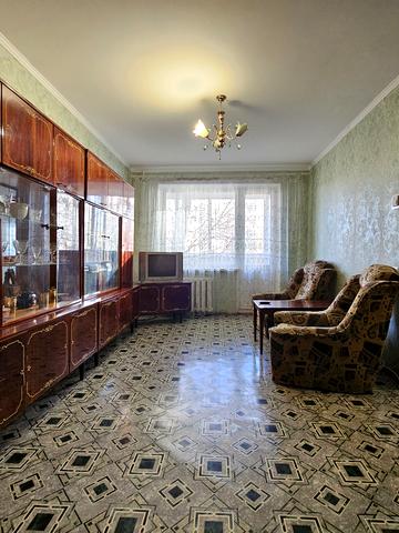 Юрія Кондратюка вул. (Комунарівська), 3