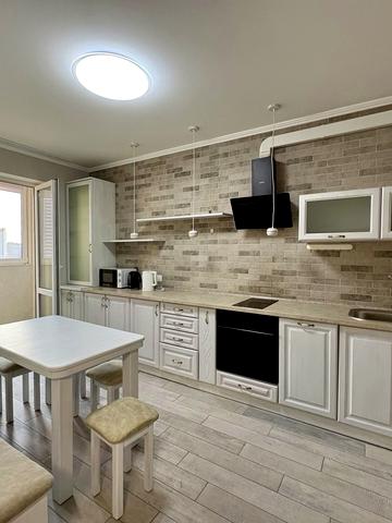 Краківська вул., 27