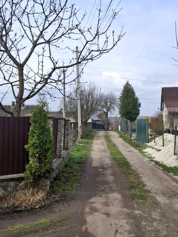 Сільська вул., 13