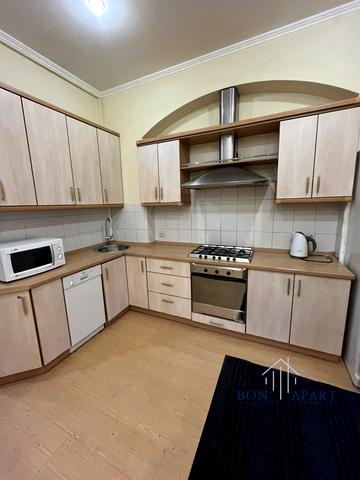 Євгена Чикаленка вул. (Пушкінська), 12