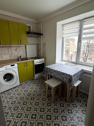 Кирилівська вул. (Фрунзе), 117