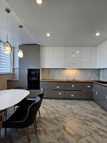 Загорівська вул. (Багговутівська), 25