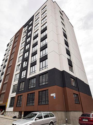 Чернівецька вул., (Будинок)