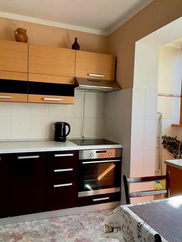 Миколи Бажана просп., 9