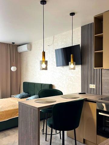 Миколи Бажана просп., 17-Б