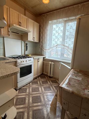 Зодчих вул., 30