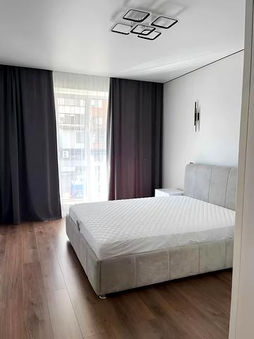 Ольги Кисілевської вул., 35