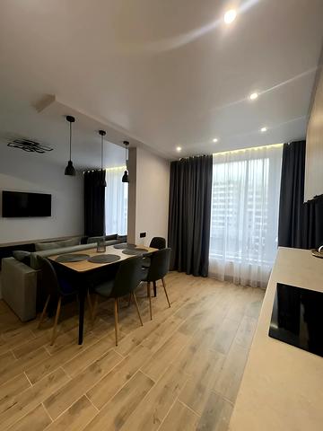 Бельведерська вул., 32-Б