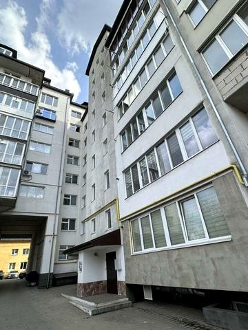 Бродівська вул., 13