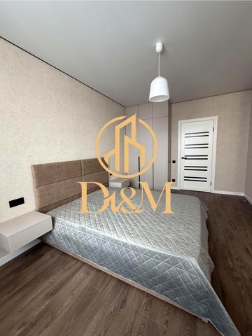 Святошинська вул., 54