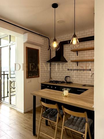 Українська вул., 83-Б, к. 10-11