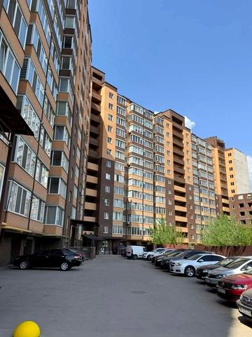Харківська вул., 6, секція 4