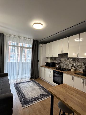 Анатолія Тегзи вул., 25