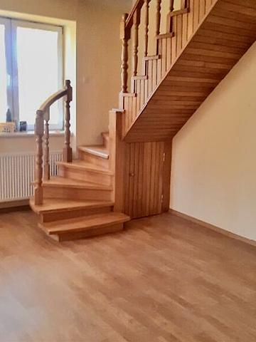 Леся Курбаса вул., 7