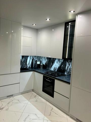 Паркова вул., (Будинок 2)