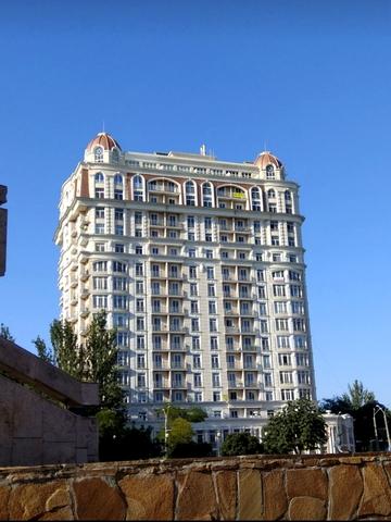 Леонтовича вул. (Бєлінського), 16