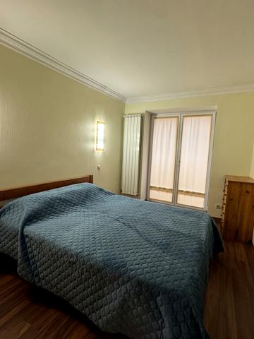 Науки просп., 18